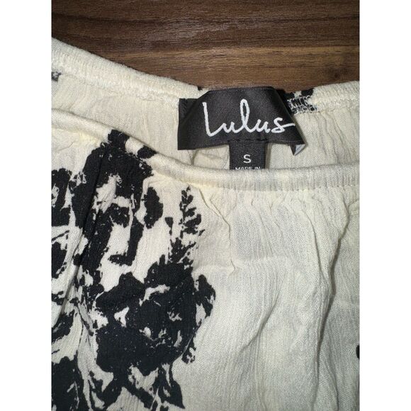 Lulus Off-The-Shoulder Floral Crop Top Sz S - Picture 2 of 5